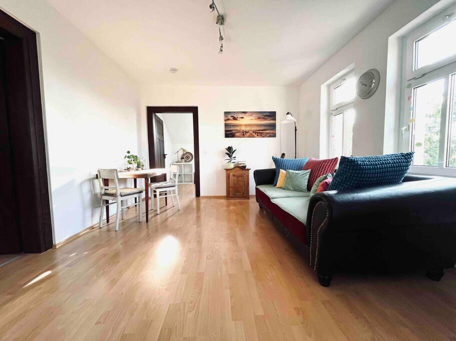 Villa Kunterbunt Gera Extérieur photo
